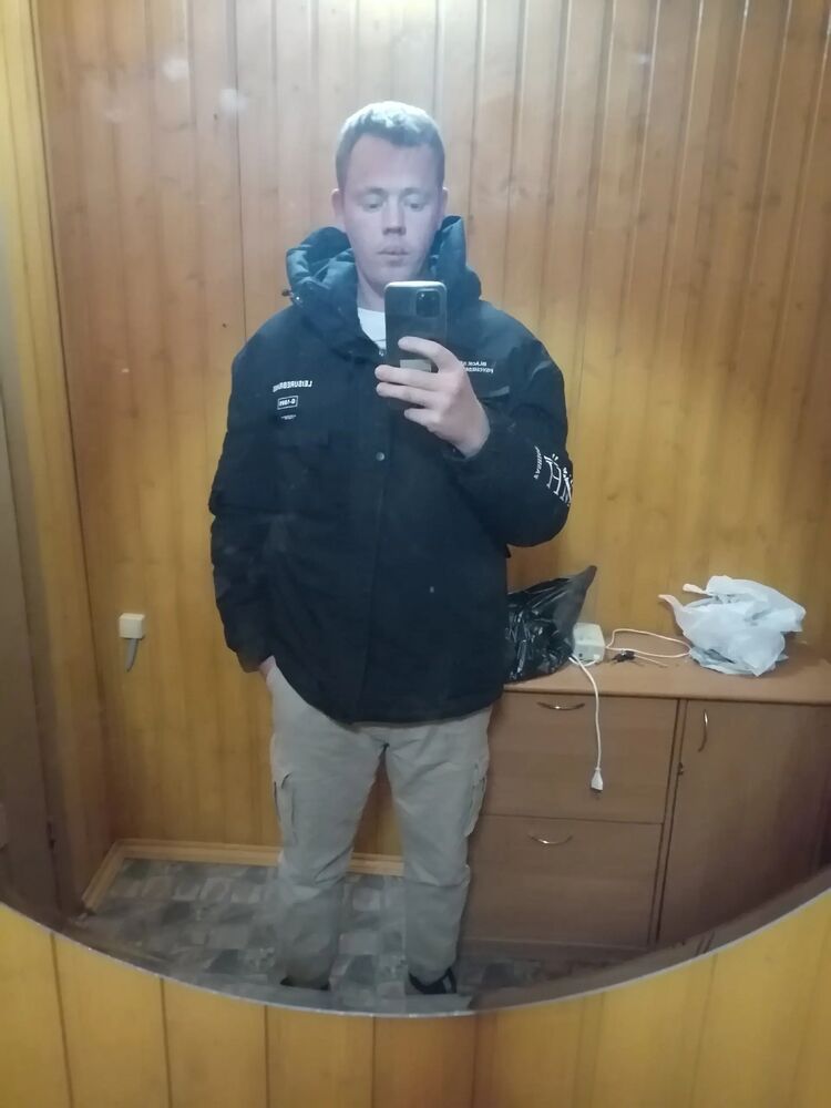  49067969  , 27 ,    