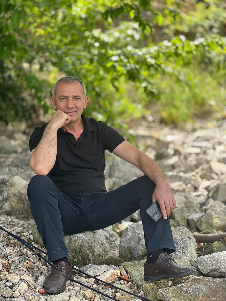  ,   Yusif, 49 ,   ,   