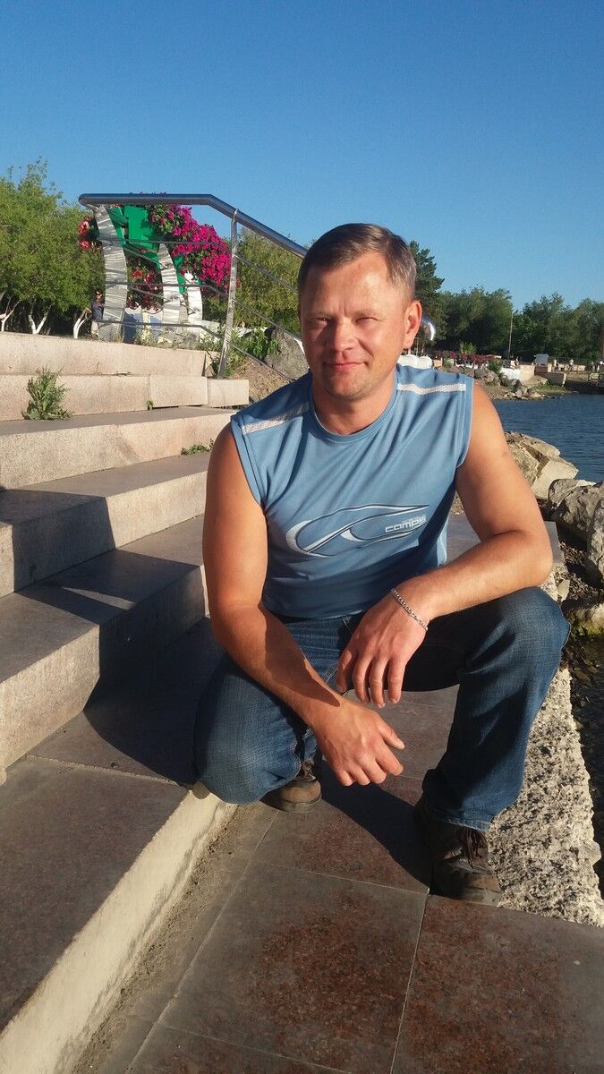  ,   Alex, 39 ,   ,   , c 