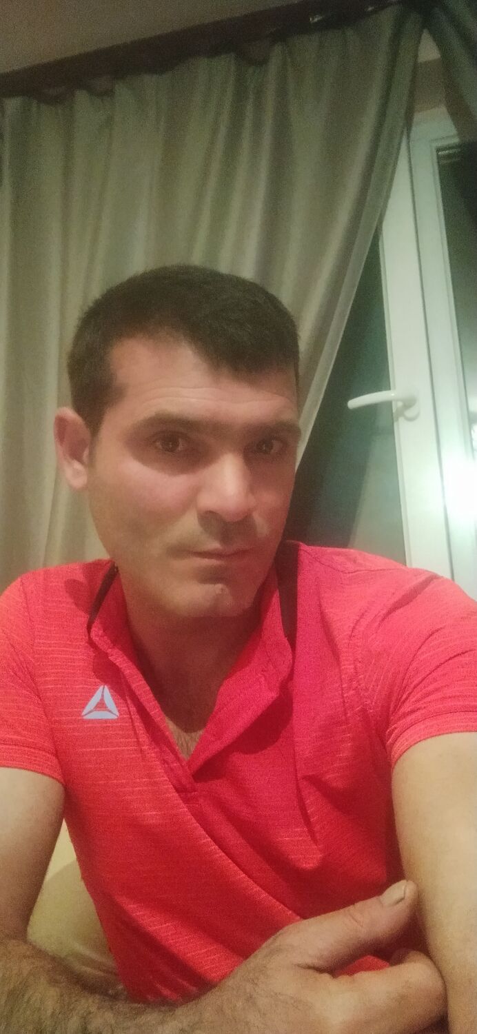  ,   Mehmet, 46 ,   ,   
