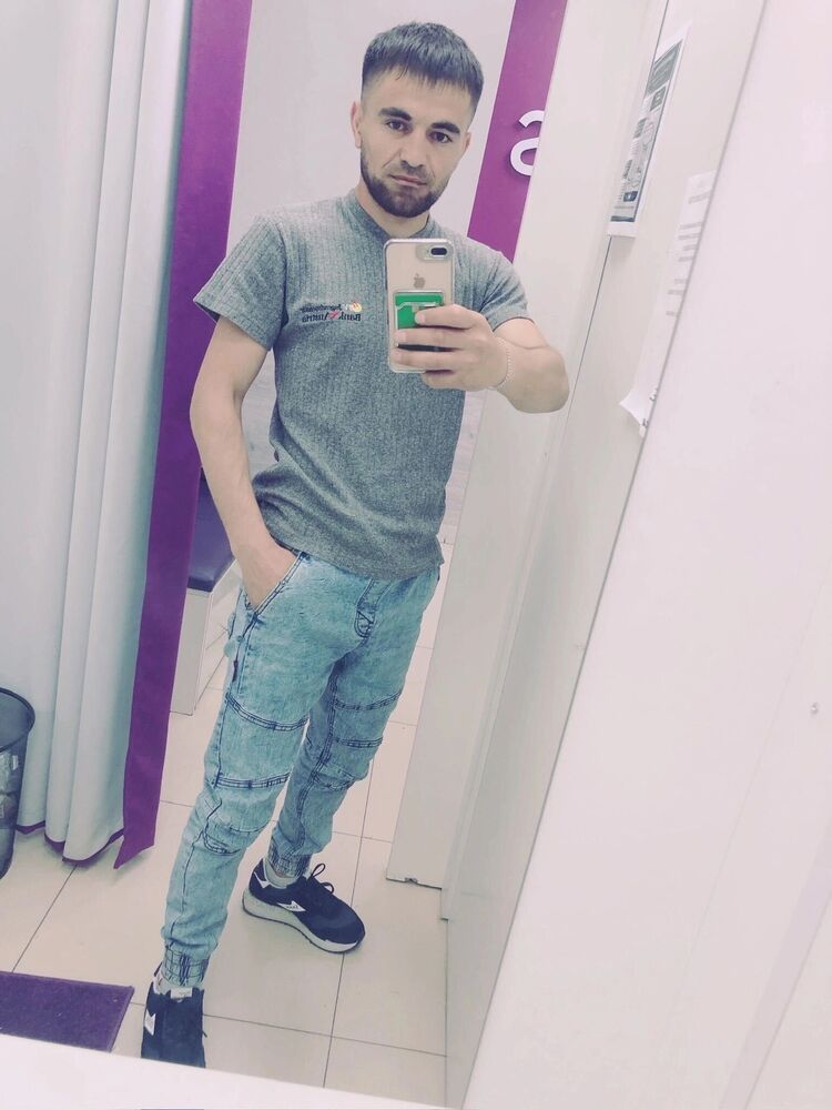  52336879  TIMUR, 35 ,    