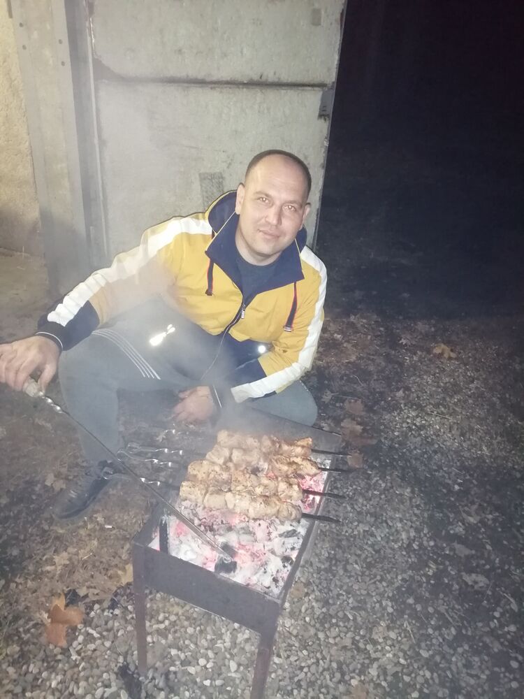  24635239  , 39 ,    