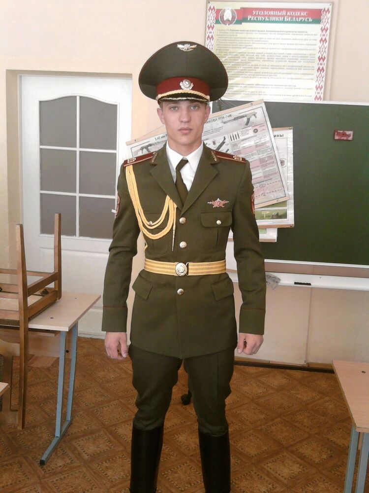  28996409  Kolya, 33 ,    