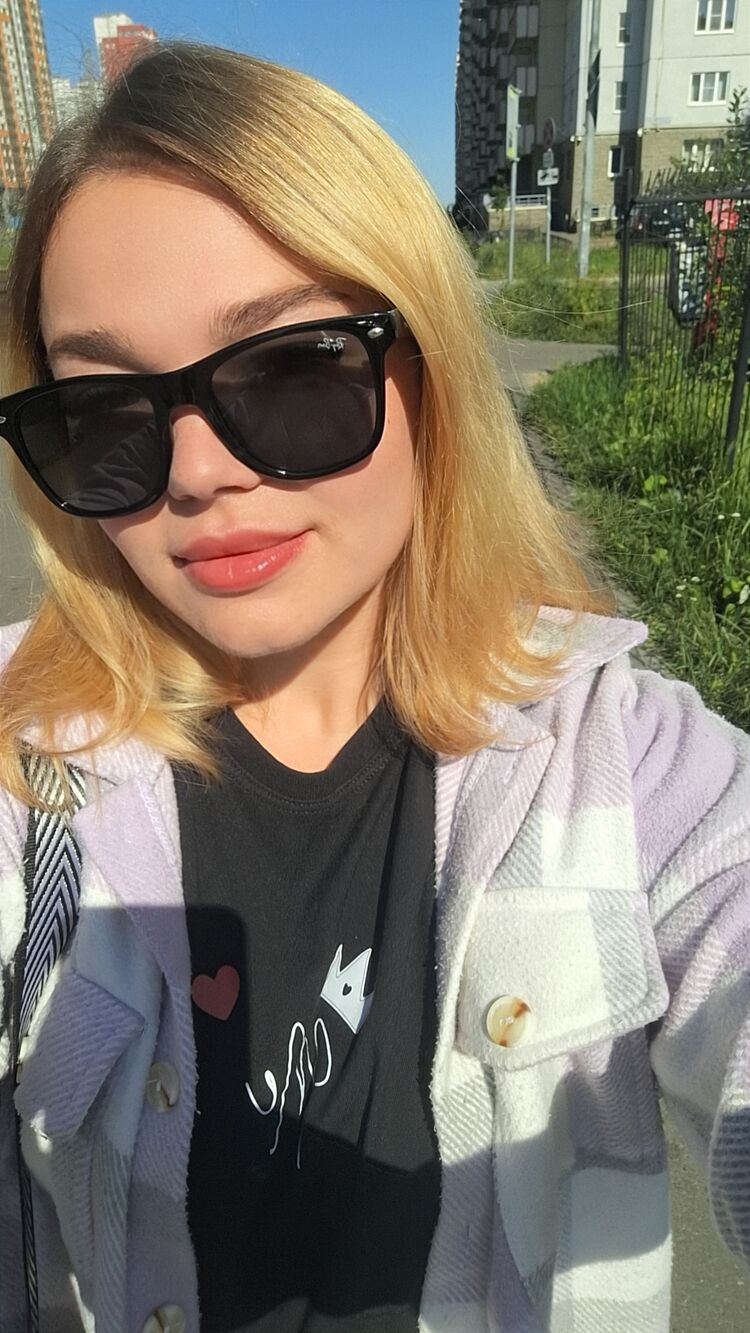  53090979  Nina, 27 ,    -