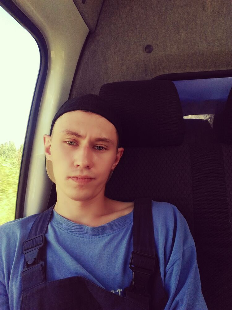  30157659  Ivan, 34 ,    