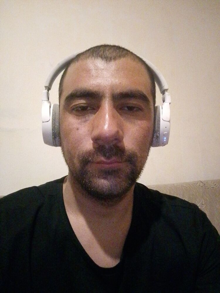  50566519  Karim, 32 ,    -