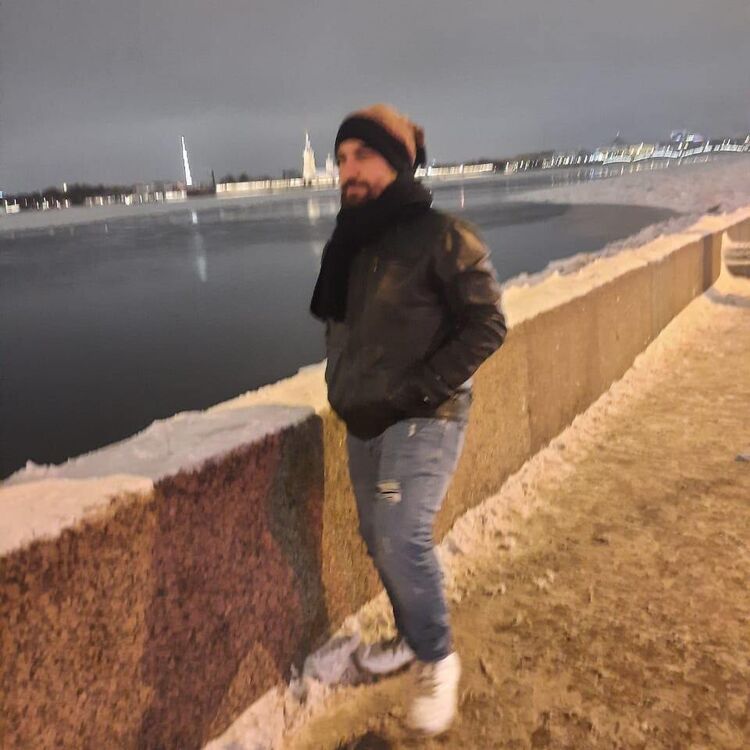  47162939  , 33 ,    