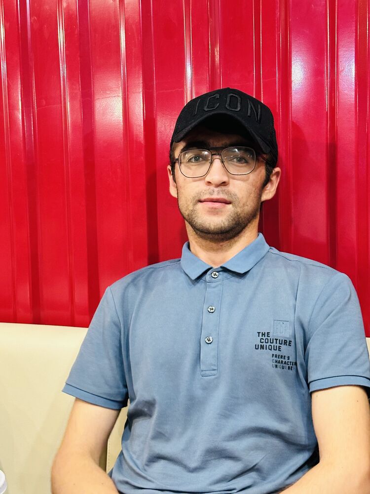  44681169  Abdurahmon, 22 ,    