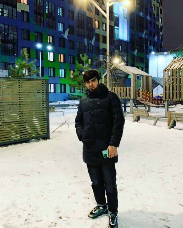  33793379  , 26 ,    -