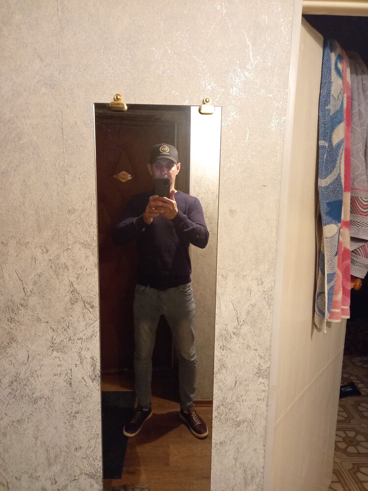  31737099  , 42 ,    