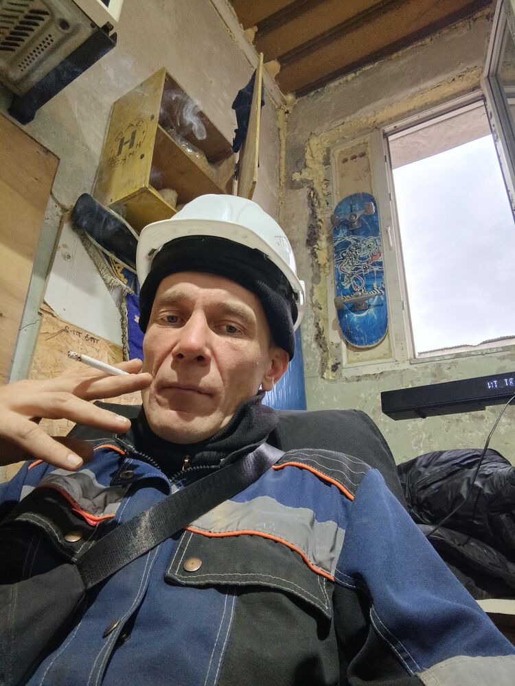  46549919  , 40 ,    