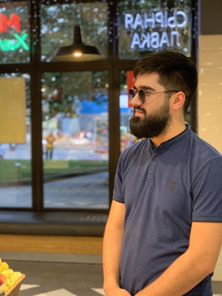  28146819  Bilol, 28 ,    