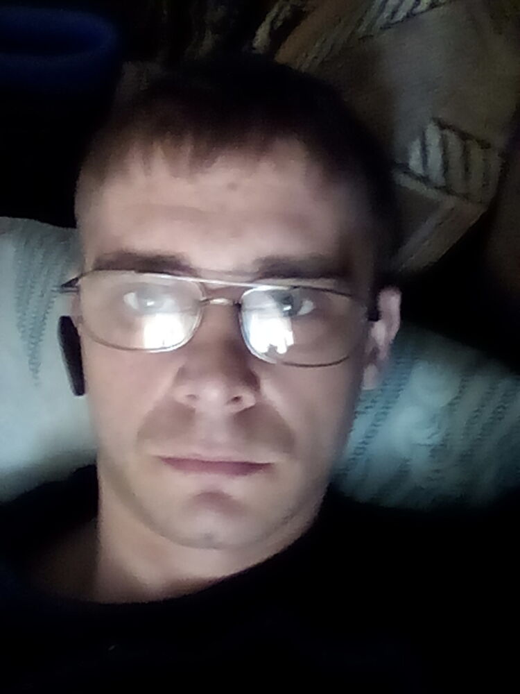  15759349  Aleksandr, 32 ,    