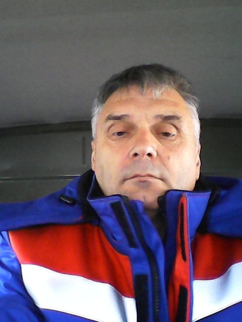  10722459  , 62 ,    