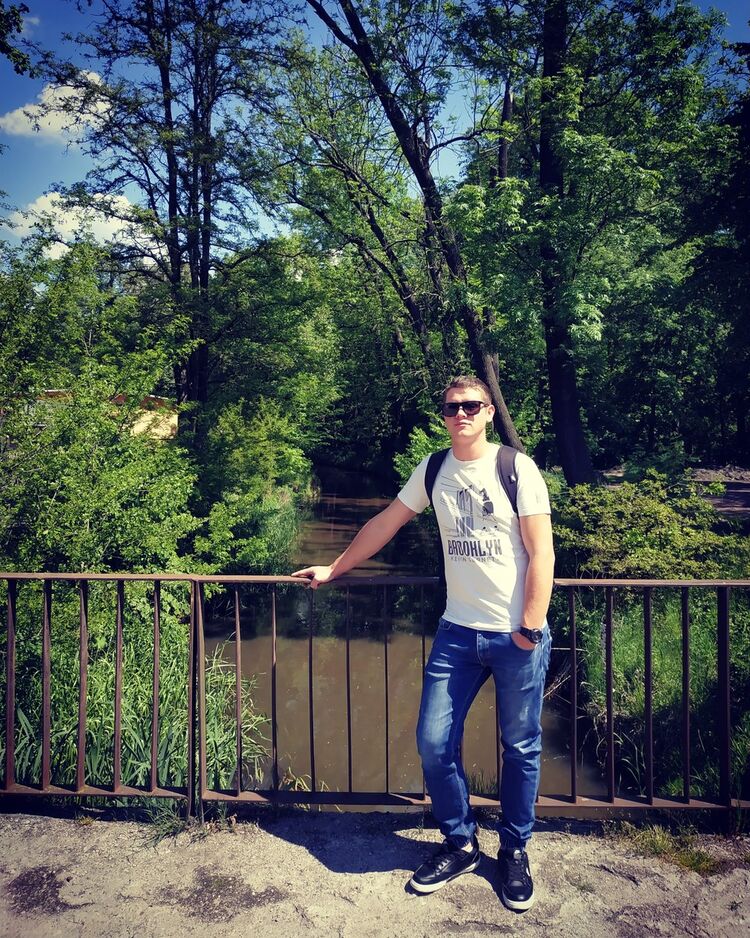  ,   Maks, 31 ,   ,   , c 