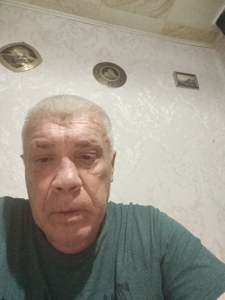  48528879  , 59 ,    