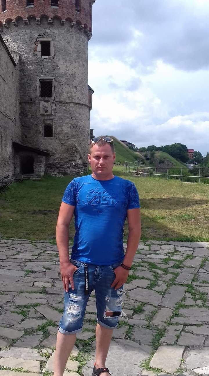  43935209  Vitaliy, 40 ,    
