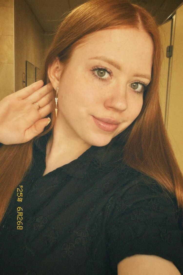  54669209  , 28 ,    --