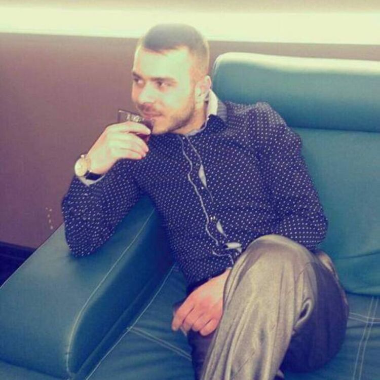 ���� 27213839 ������� Vruyr, 33 ����, ���� ���������� � �������