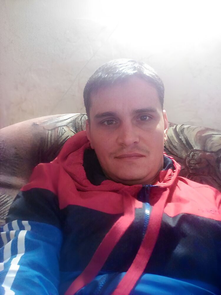  51017649  , 42 ,    
