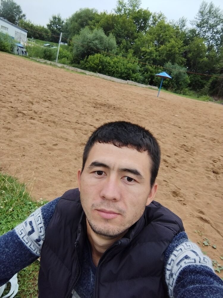  47512709  Akbar, 25 ,    