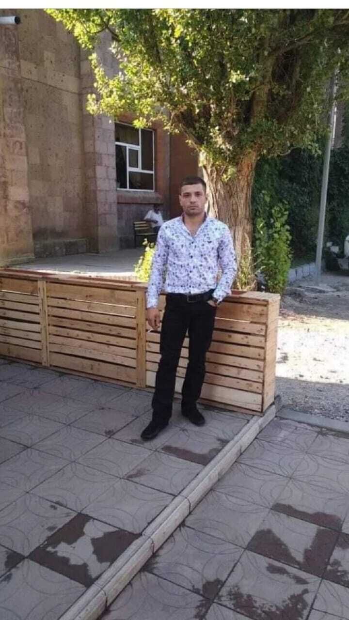  28782769  , 33 ,    