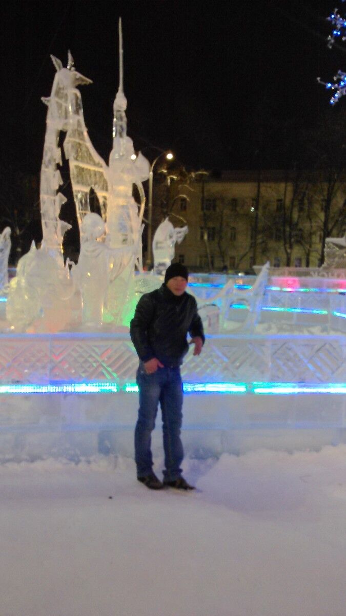  ,   Rustam, 33 ,   ,   , c 