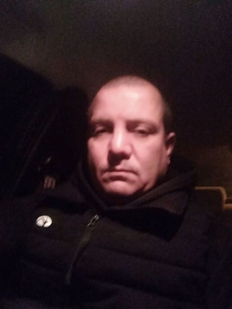  47558549  , 40 ,    