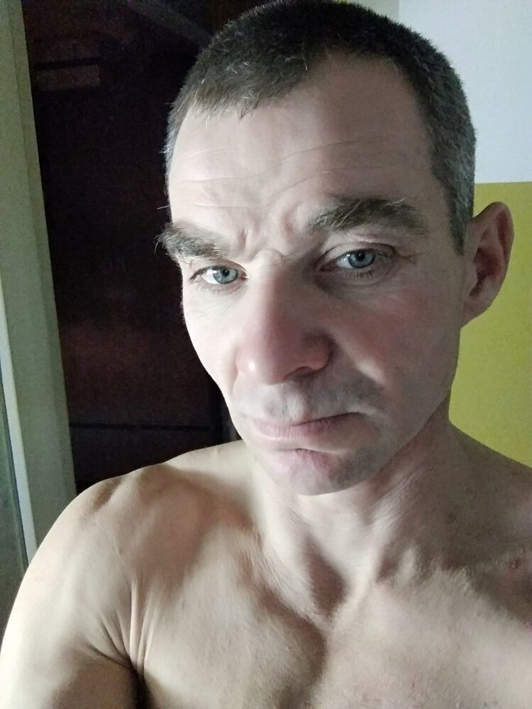  ,   Robert, 48 ,   ,   , c 