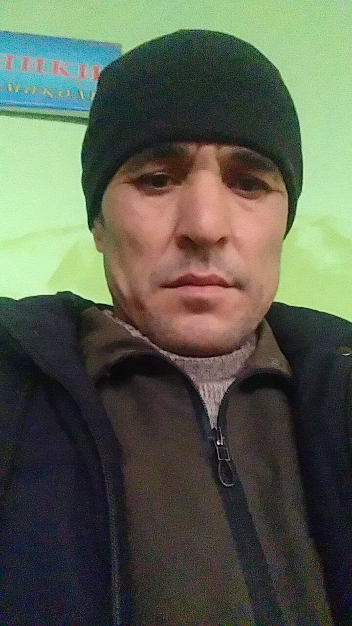  35648069  , 44 ,    