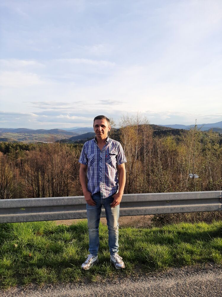  34067509  Vasyl, 46 ,    