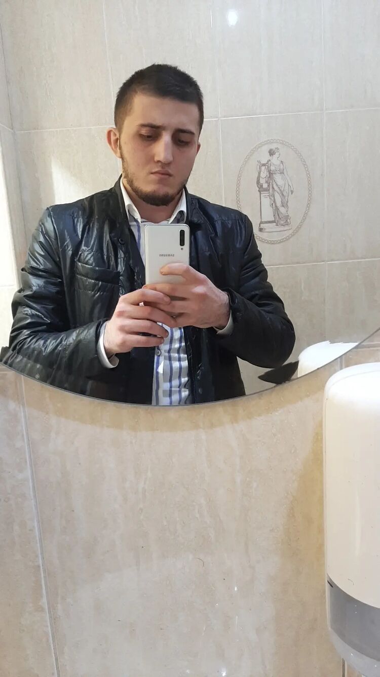  32454779  , 23 ,    