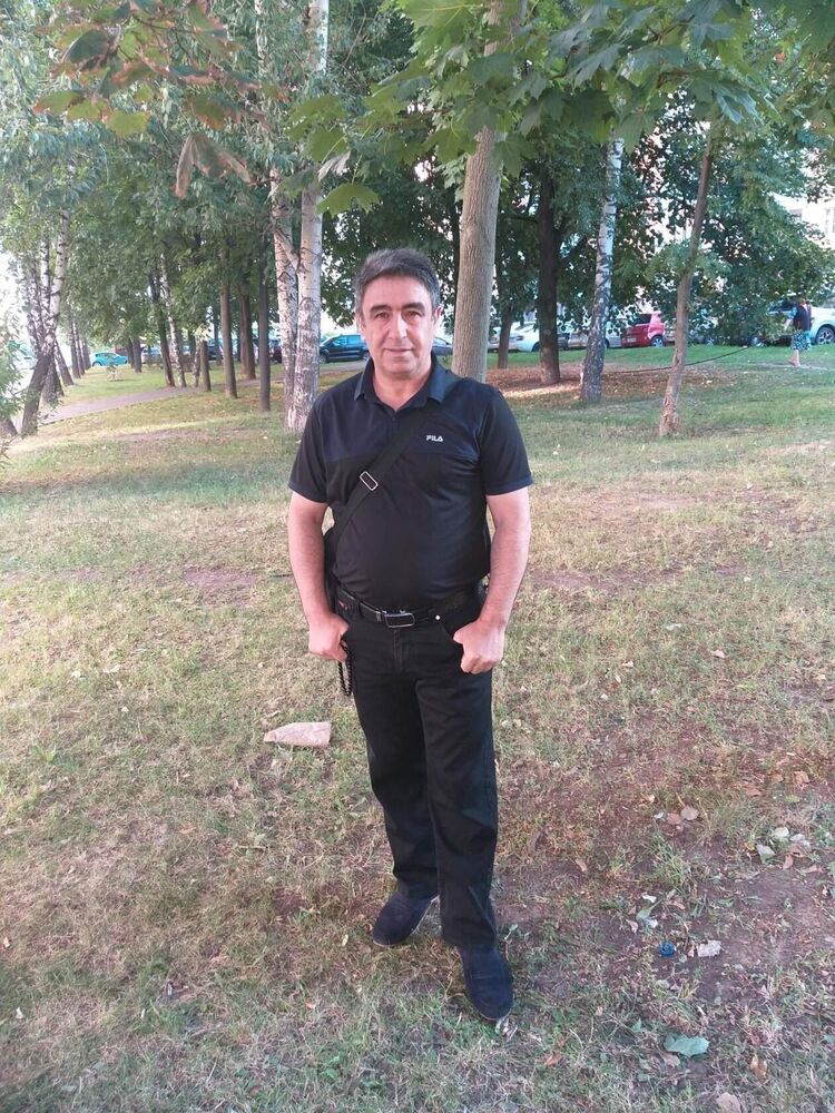  46675909  ALI, 56 ,    