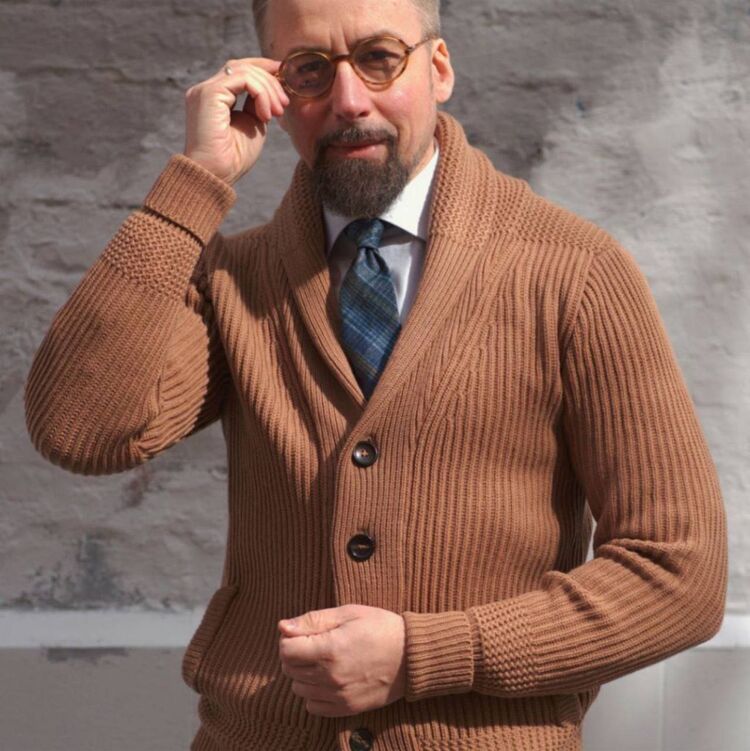 ���� 46922279 ������� �������, 33 ����, ���� ���������� � ������������