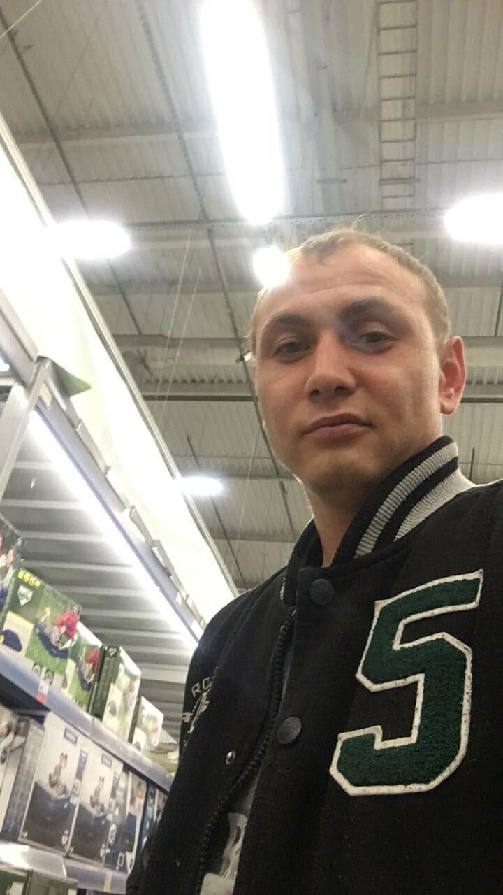  ,   GrIgorii, 32 ,   ,   