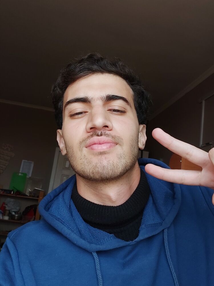  26711649  Mouad, 26 ,    