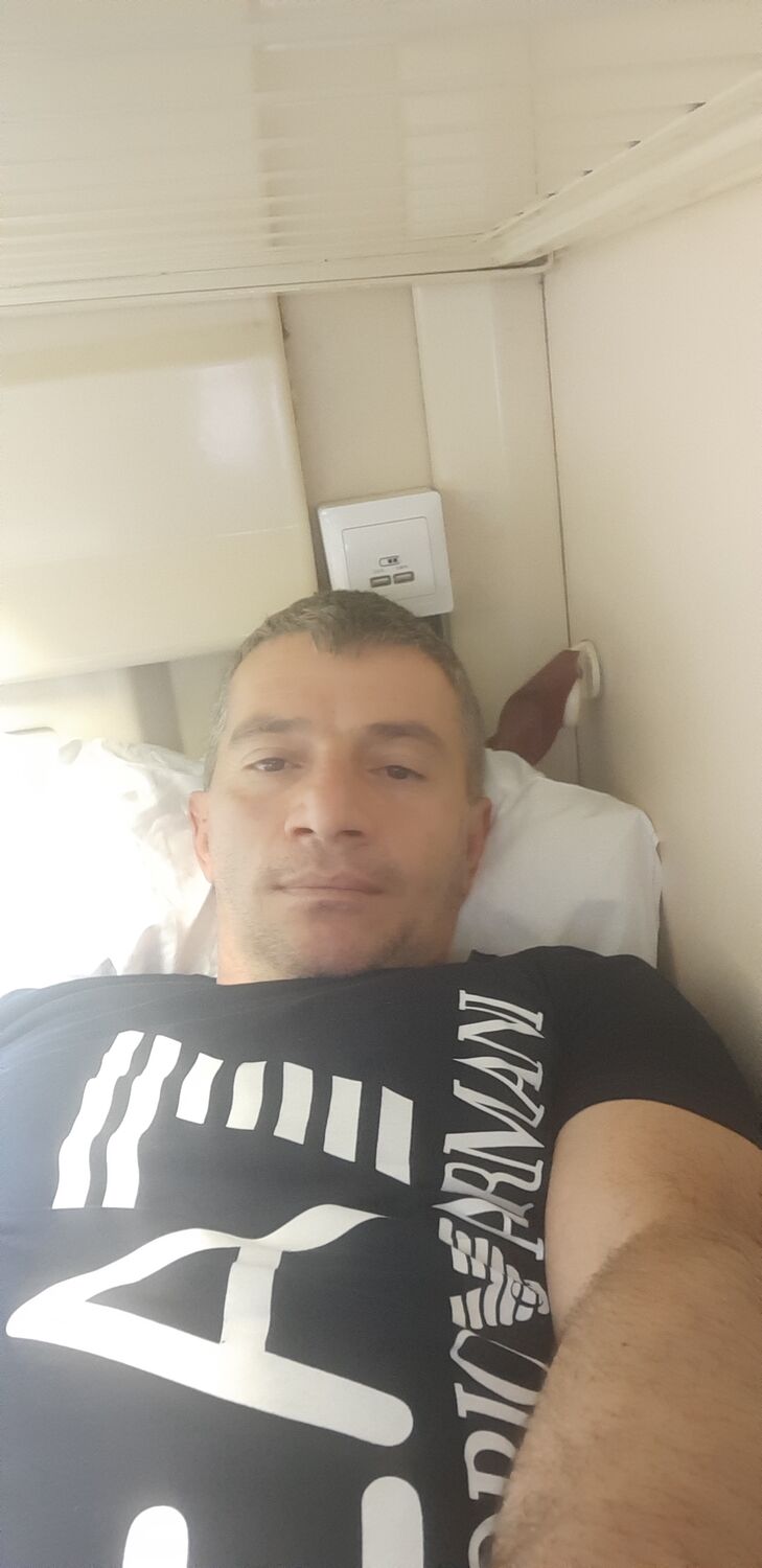  33203419  , 45 ,    -