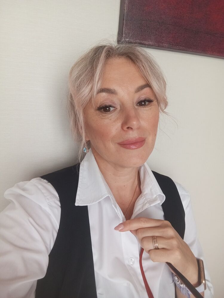  53691129  Nika, 51 ,    