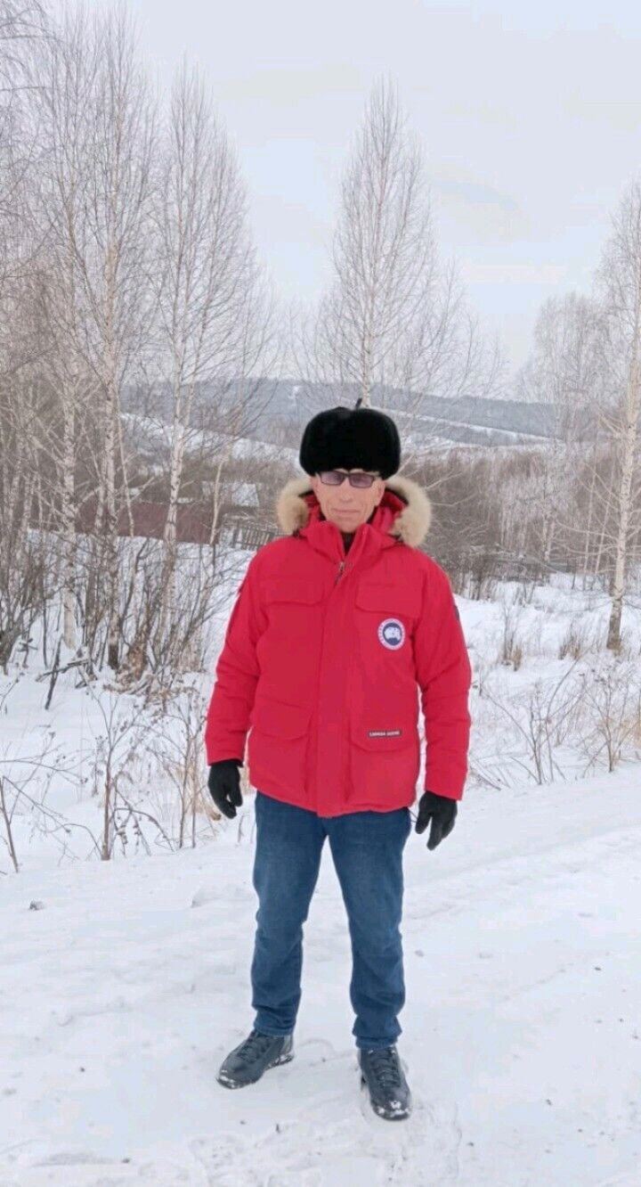  52510689  , 64 ,    