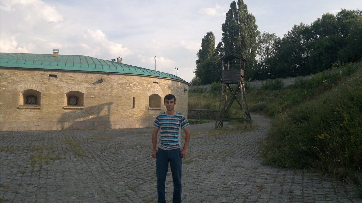  ,   Bobik, 34 ,   ,   , c , 