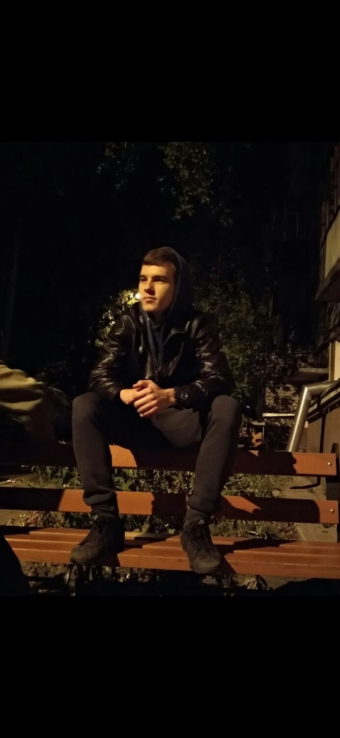  43738729  , 25 ,    