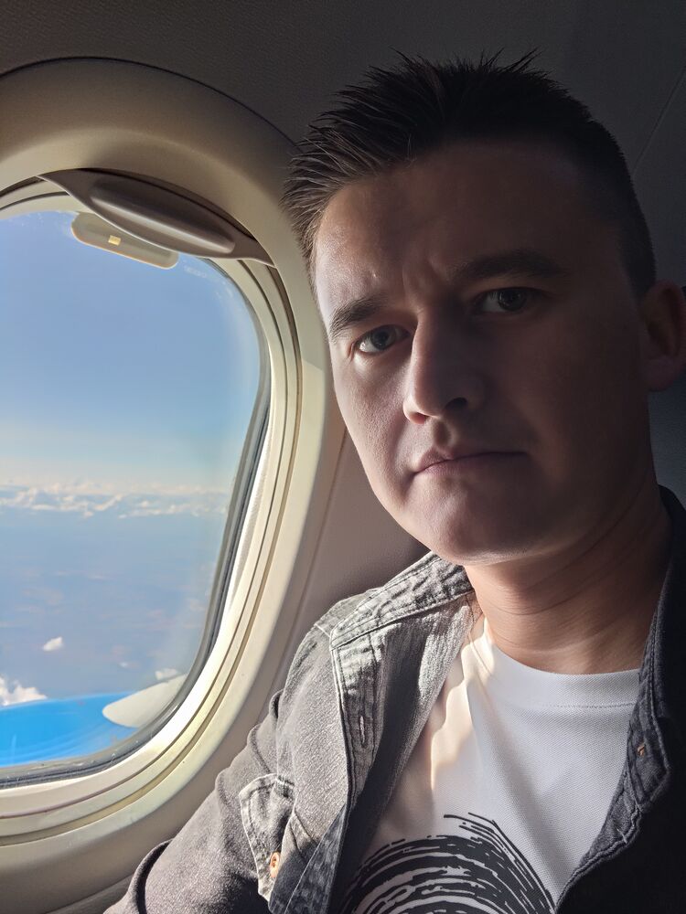  52881319  Toshik, 34 ,    -