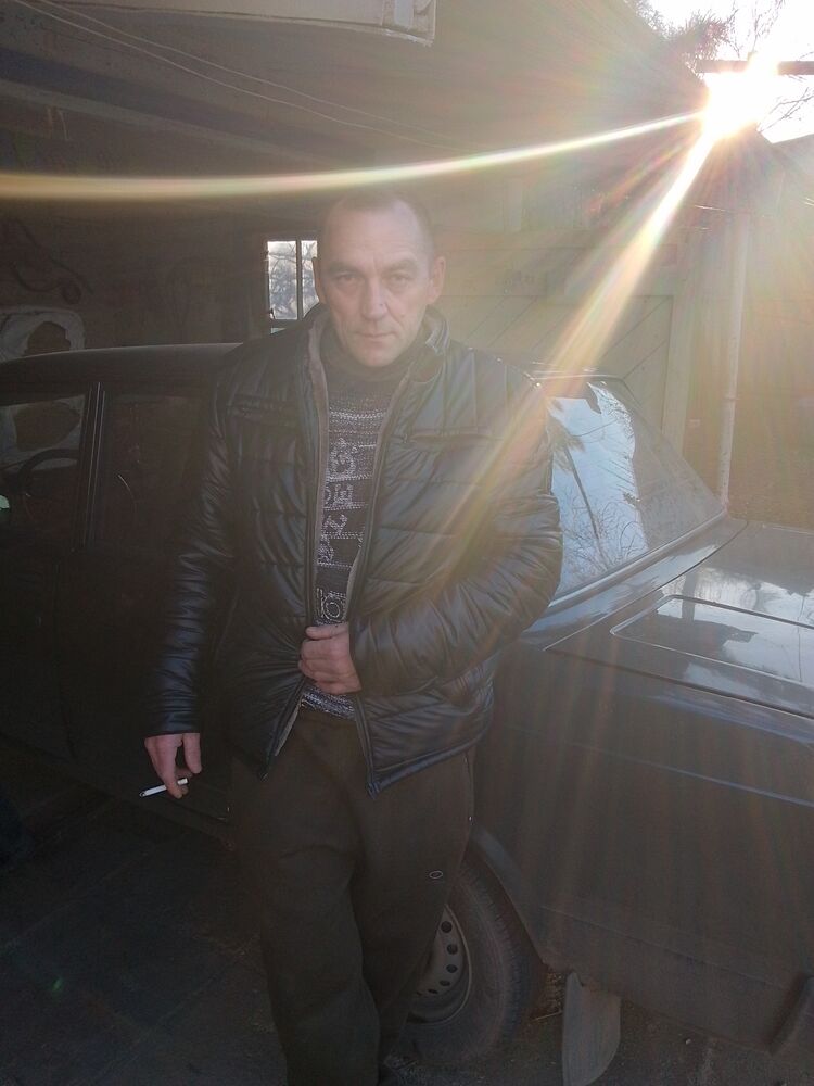  31861709  Pasha, 45 ,    