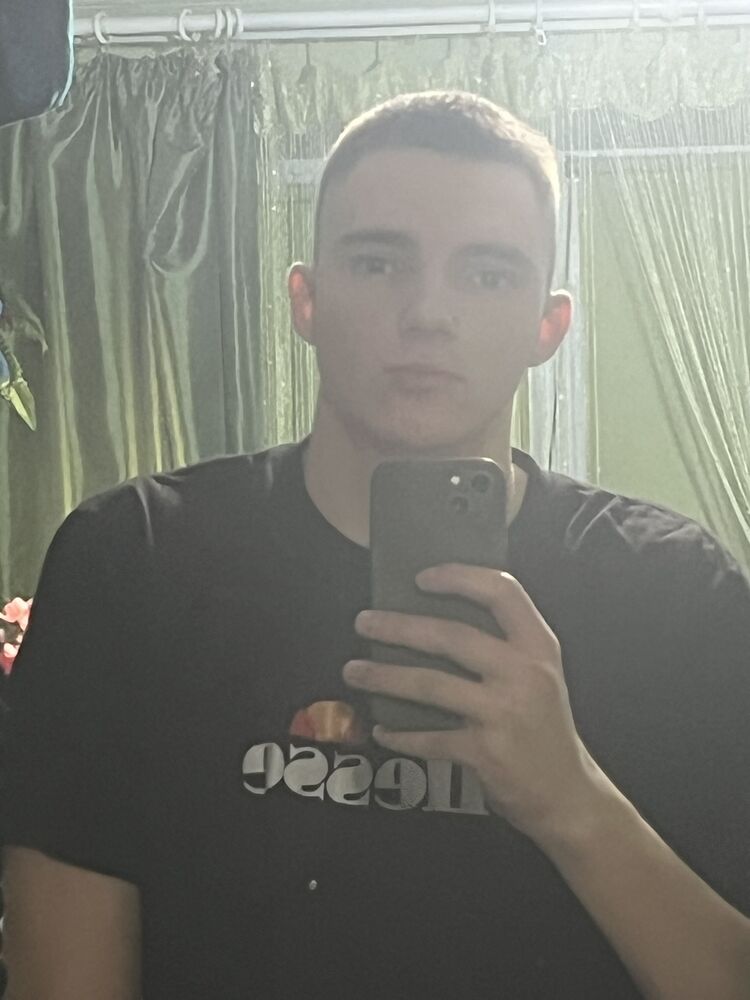  49014239  , 22 ,    