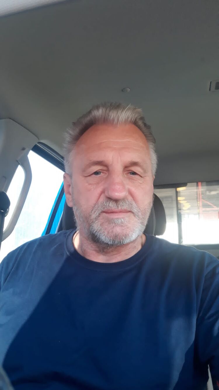 ���� 28195749 ������� ������, 61 ���, ���� ���������� � �����-����������