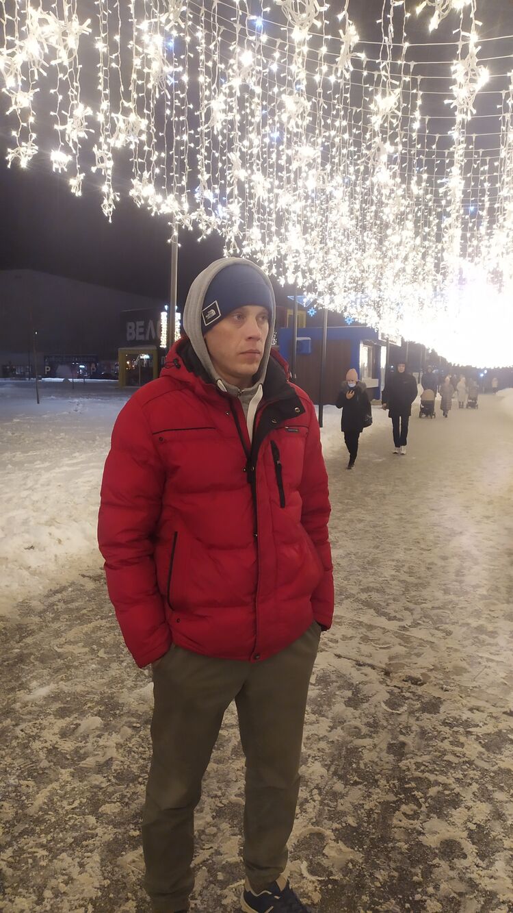  24764329  , 39 ,    -