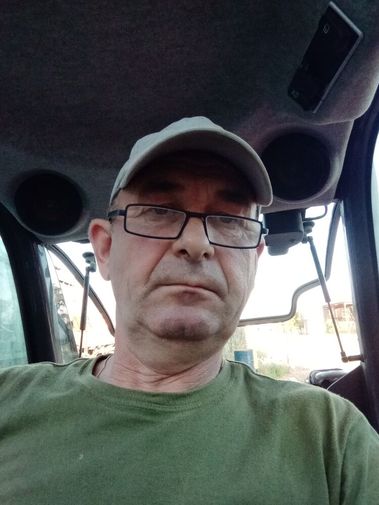  23507499  , 56 ,    