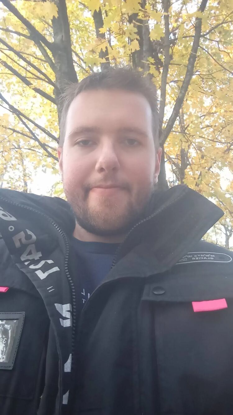  47612149  Alexey, 22 ,    