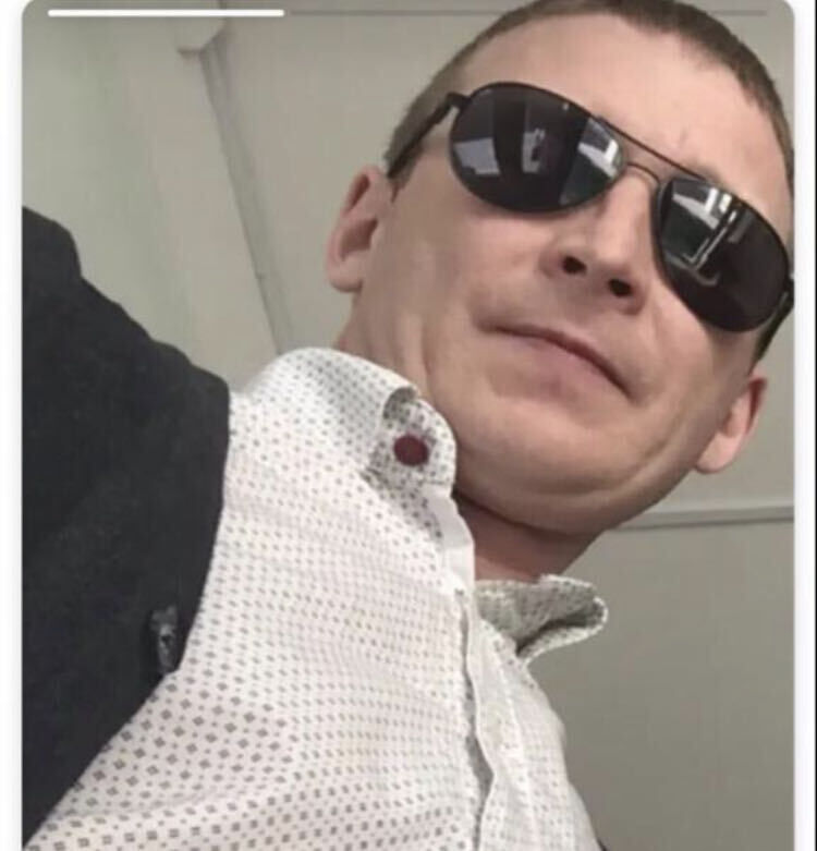  34738449  RUSLAN, 37 ,    