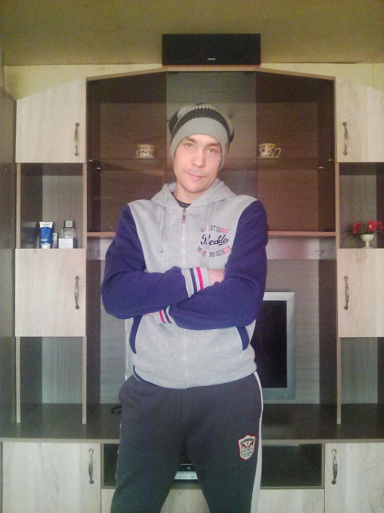  ,   Valeriy, 43 ,   